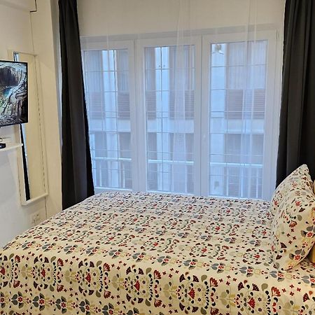Apartment Chez Esmara Et Philippe Brussels Luaran gambar