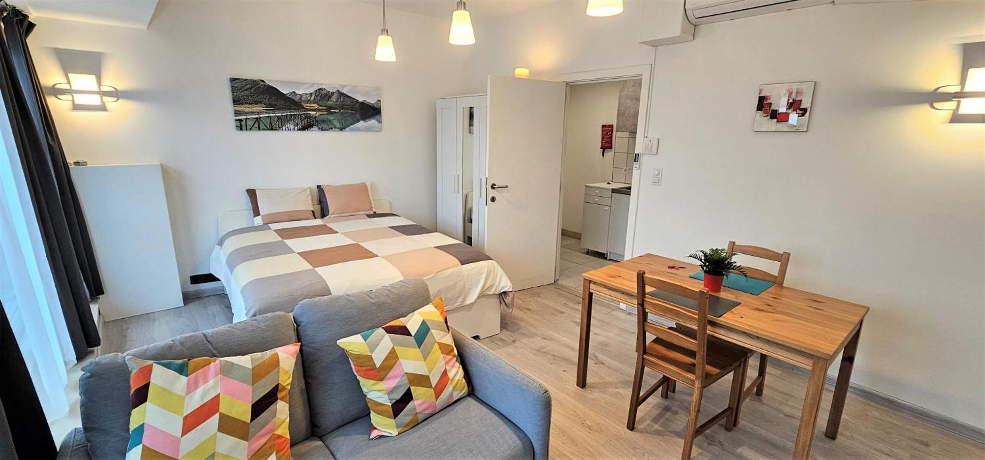 Apartment Chez Esmara Et Philippe Brussels Bilik gambar
