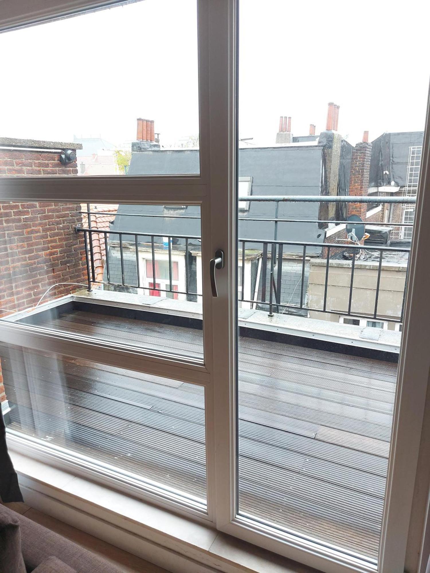 Apartment Chez Esmara Et Philippe Brussels Bilik gambar
