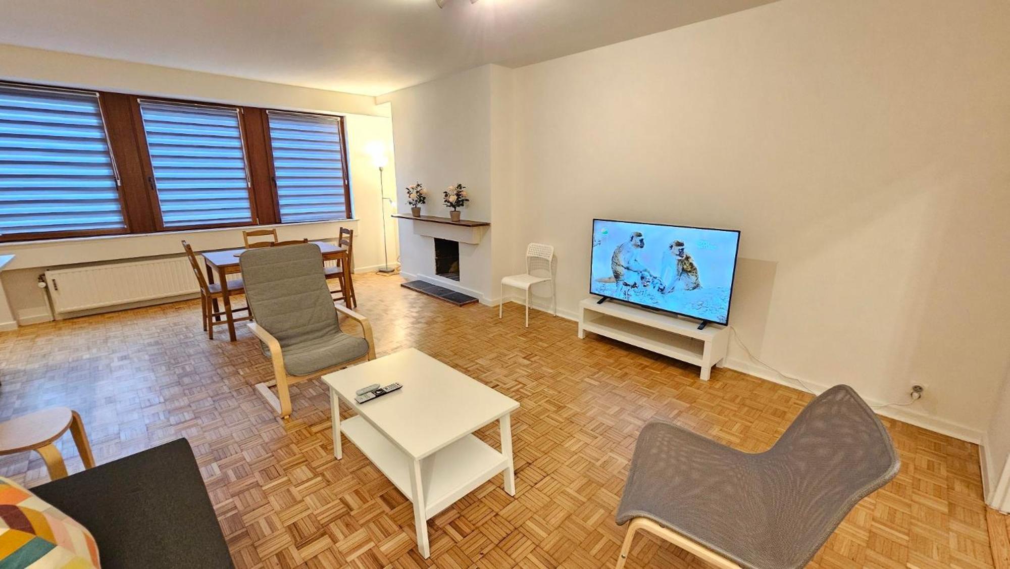 Apartment Chez Esmara Et Philippe Brussels Bilik gambar
